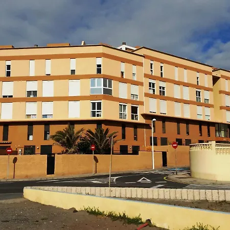 Duplex Beach, 2 Bedrooms, Terrace & Pool Apartment *