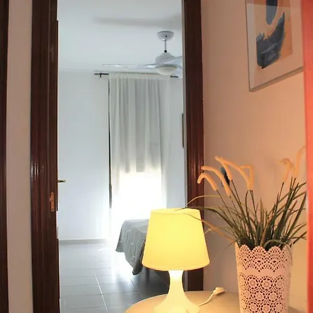 Duplex Beach, 2 Bedrooms, Terrace & Pool Apartment *